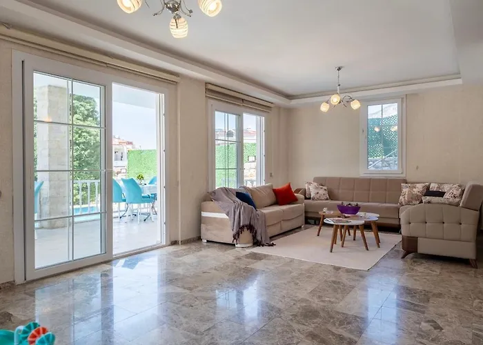 Villa Oeluedeniz, Solvento